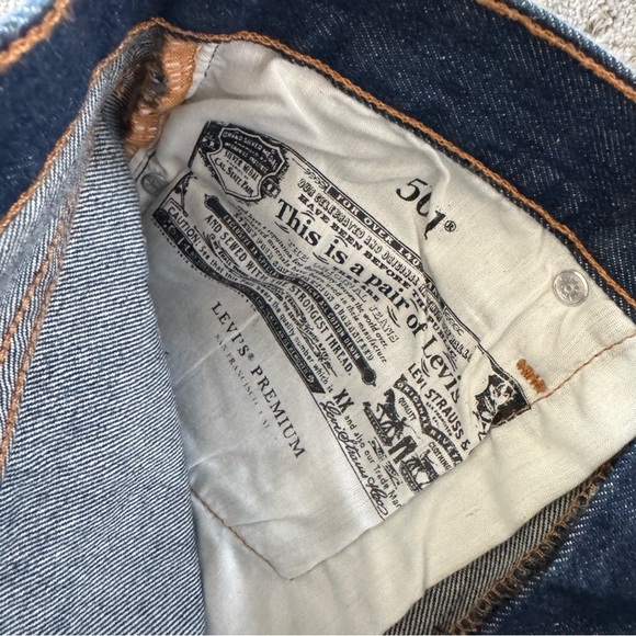 Levi’s 501 denim jean shorts high rise cut offs button fly 27 - Picture 7 of 10